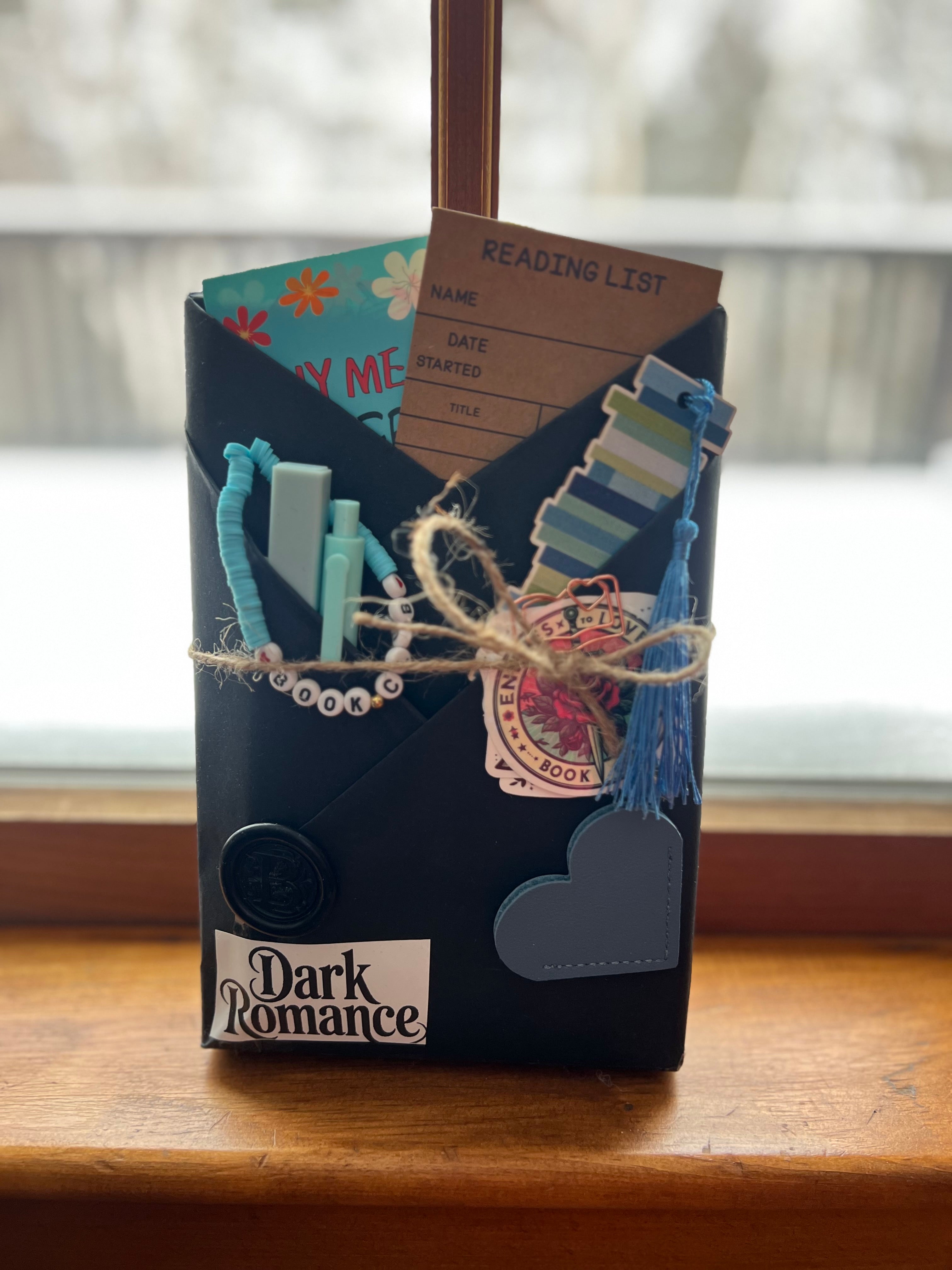 Dark Romance- Blind Date With A Book